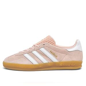 Adidas Original Gazelle Indoor- sandy pink/white/gum 9.5 new without tags.